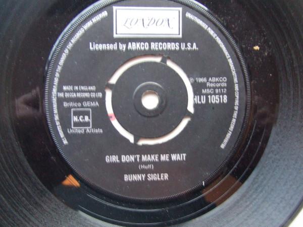 Bunny Sigler - Girl Don't Make Me Wait
