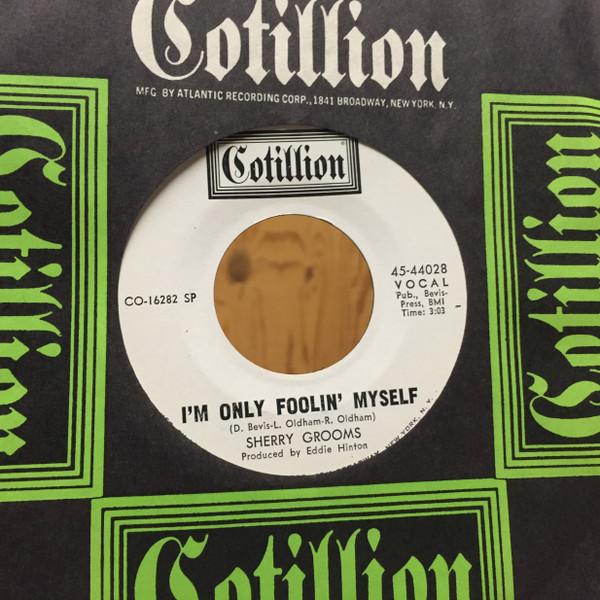 Sherry Grooms - I'm Easy / I'm Only Foolin' Myself