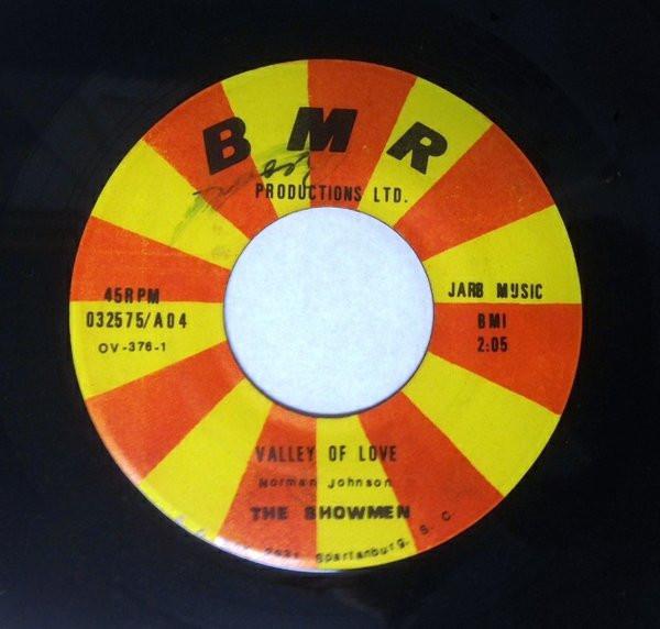 The Showmen - Valley Of Love / A Little Bit More Of Your Love